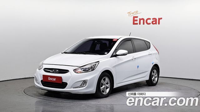 Hyundai Accent 2012