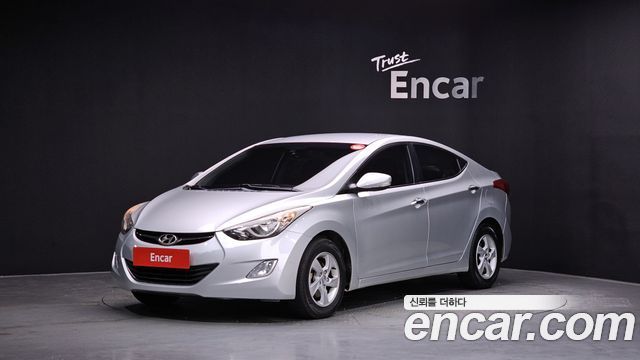 Hyundai AVANTE 2013