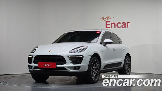 Porsche Macan 2015