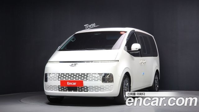 Hyundai Staria 2023
