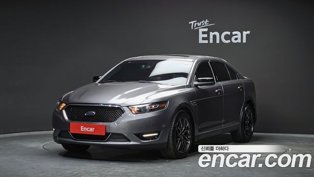 Ford Taurus 2013