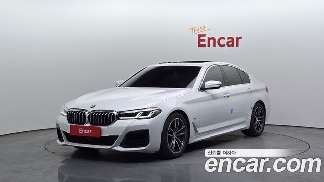 BMW 5-Series 2023