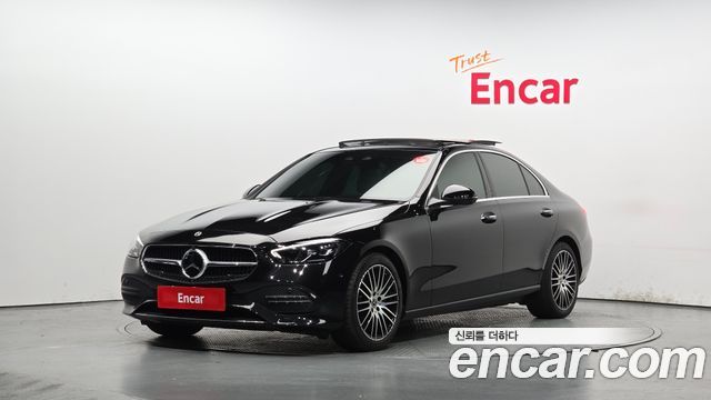 Mercedes-Benz C-Class 2024