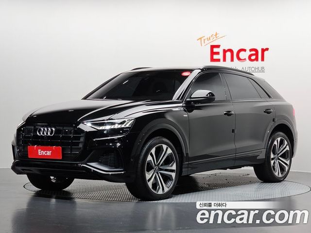 Audi Q8 2023