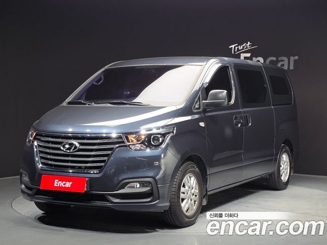 Hyundai Starex 2018