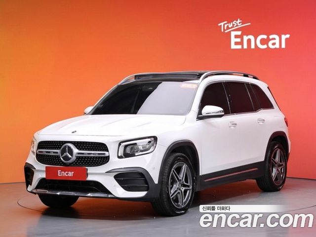 Mercedes-Benz GLB-Class 2021