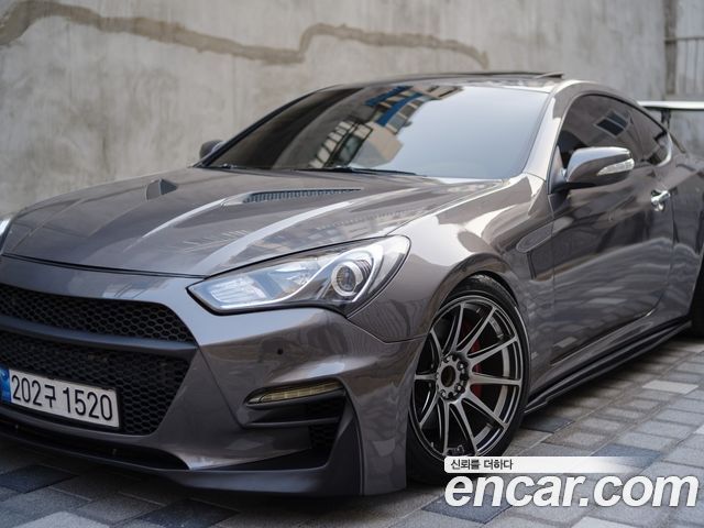 Hyundai Genesis 2012