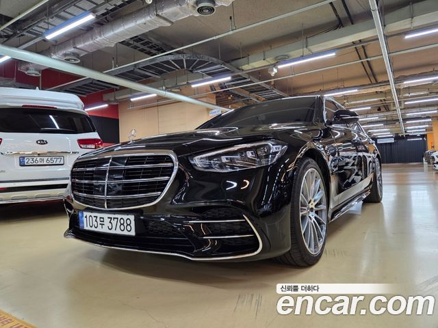 Mercedes-Benz S-Class 2022