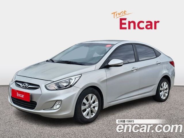 Hyundai Accent 2015
