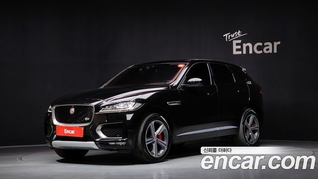 Jaguar F-PACE 2017