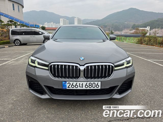 BMW 5-Series 2021