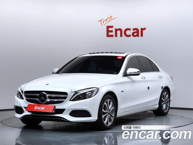 Mercedes-Benz C-Class 2018