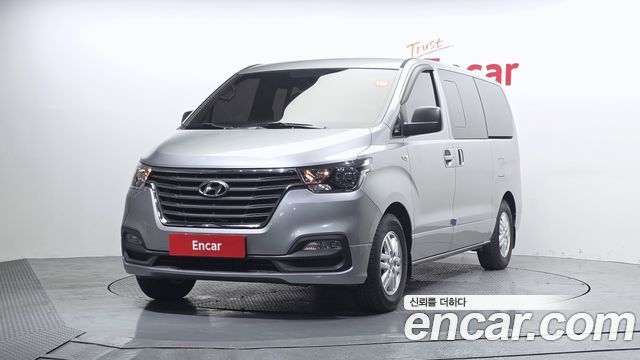 Hyundai Starex 2019