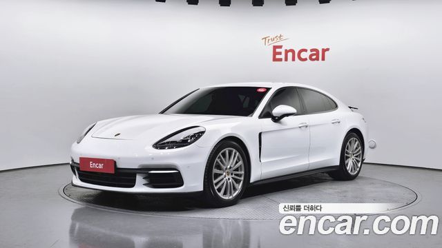 Porsche Panamera 2020