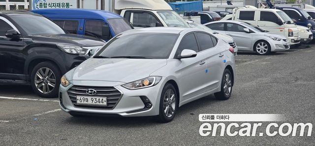 Hyundai AVANTE 2016