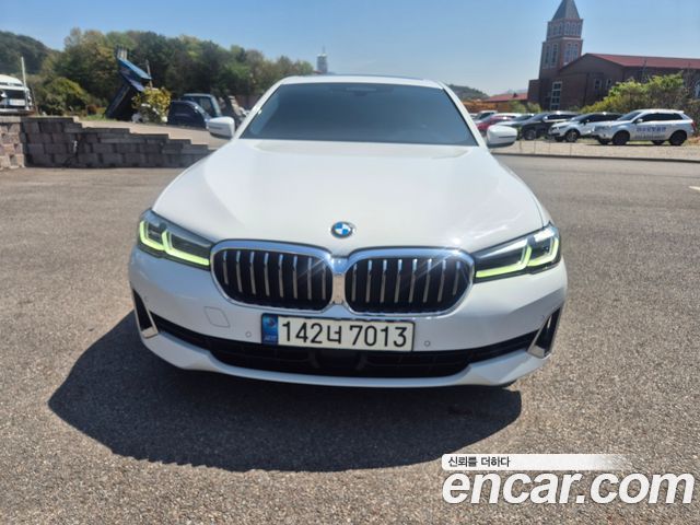 BMW 5-Series 2022