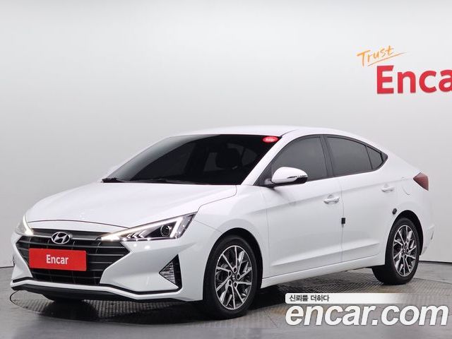 Hyundai AVANTE 2019