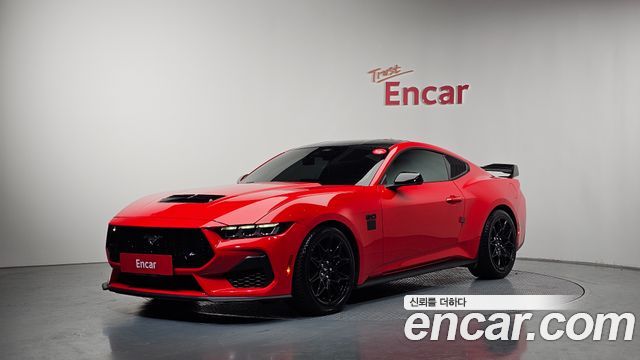 Ford Mustang 2024