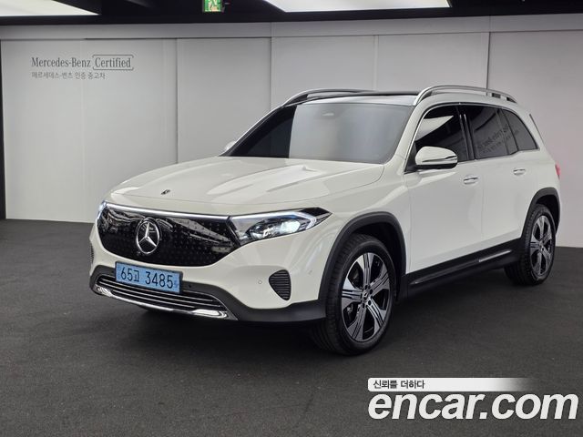 Mercedes-Benz EQB 2025