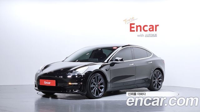 Tesla Model 3 2020