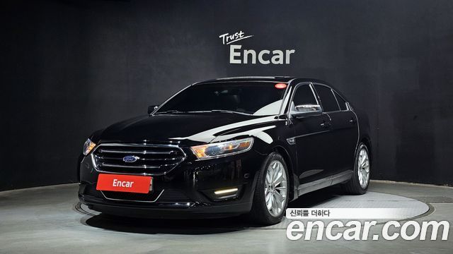 Ford Taurus 2016