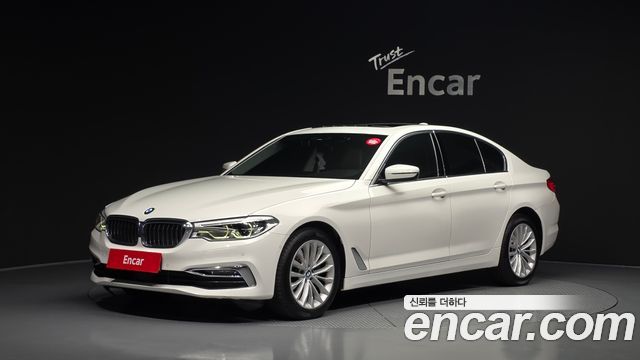 BMW 5-Series 2019