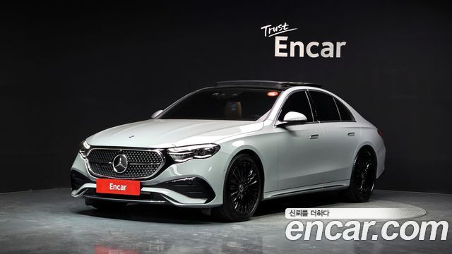 Mercedes-Benz E-Class 2024