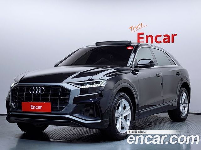 Audi Q8 2021