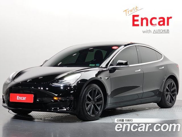 Tesla Model 3 2019
