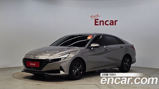 Hyundai AVANTE 2022