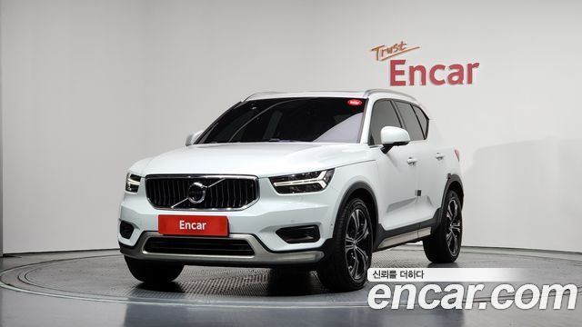 Volvo XC40 2021