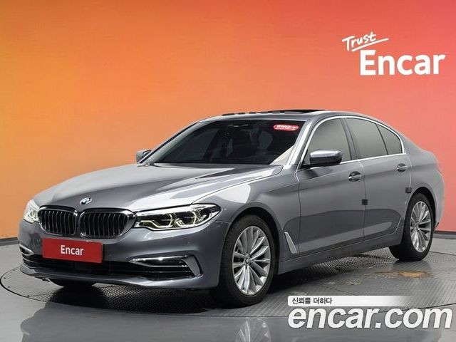 BMW 5-Series 2019