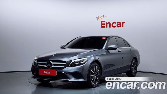 Mercedes-Benz C-Class 2019
