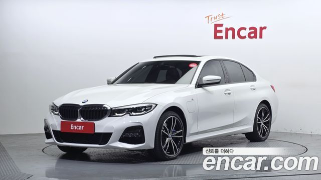 BMW 3-Series 2021