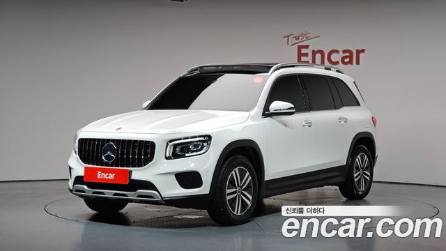 Mercedes-Benz GLB-Class 2021