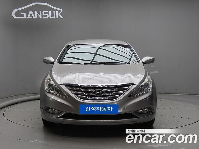 Hyundai Sonata 2010