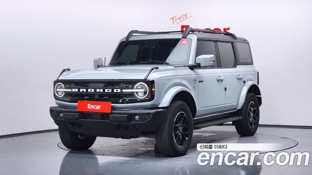 Ford Bronco 2022