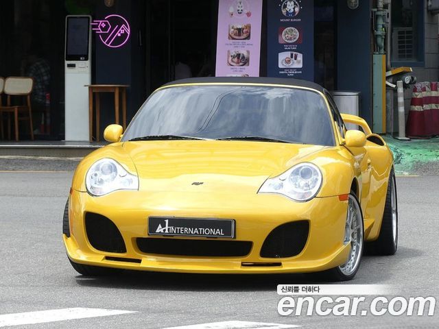Porsche 911 2004