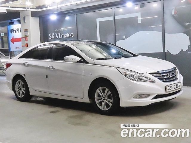 Hyundai Sonata 2010
