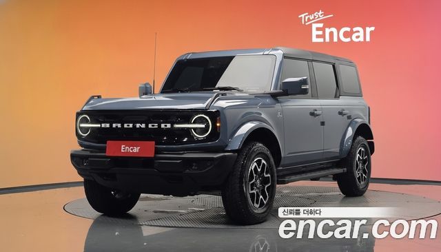 Ford Bronco 2024
