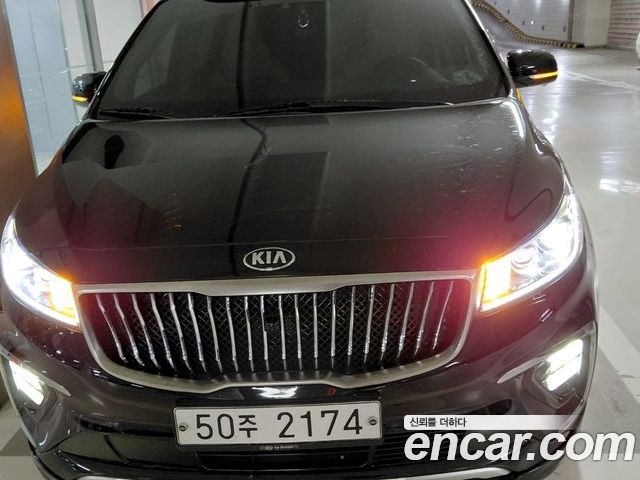 Kia Canival 2019