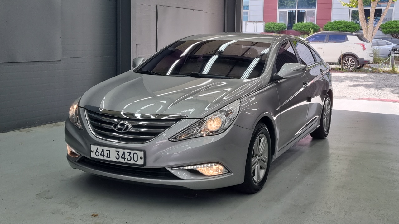 Hyundai Sonata 2013