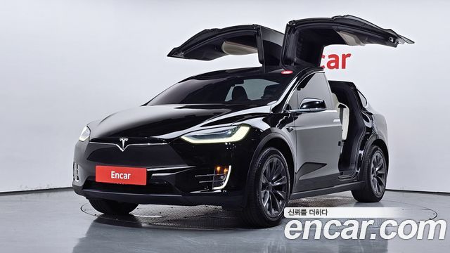 Tesla Model X 2020