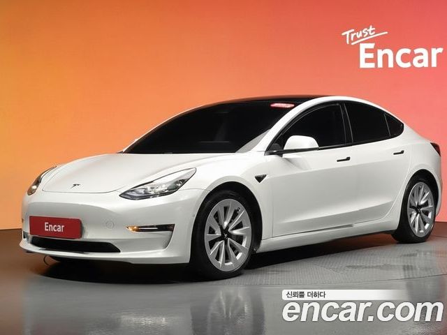 Tesla Model 3 2021