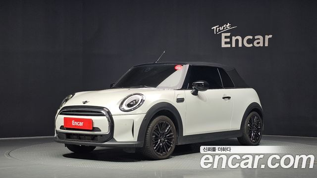 Mini Cooper Convertible 2024
