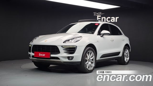 Porsche Macan 2014