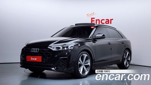 Audi Q8 2025
