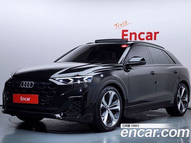 Audi Q8 2025