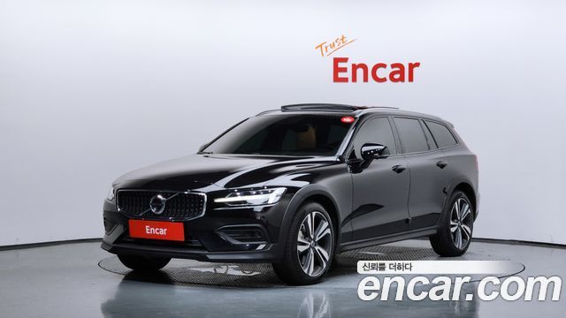 Volvo V60 2021