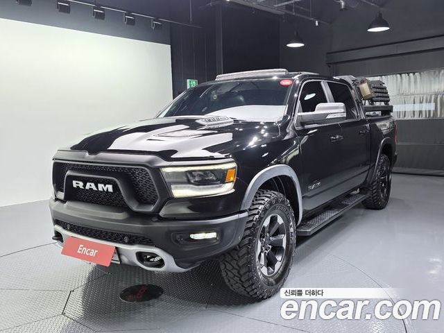 Dodge Ram Pick Up 2020